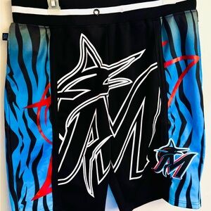 Men's Pro standard Miami Marlins shorts size Large